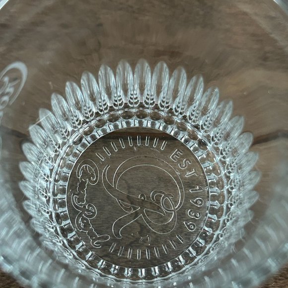 Crown Royal Whiskey Heavy Rocks Glass Set of 2 Etched White Logo - Picture 8 of 8